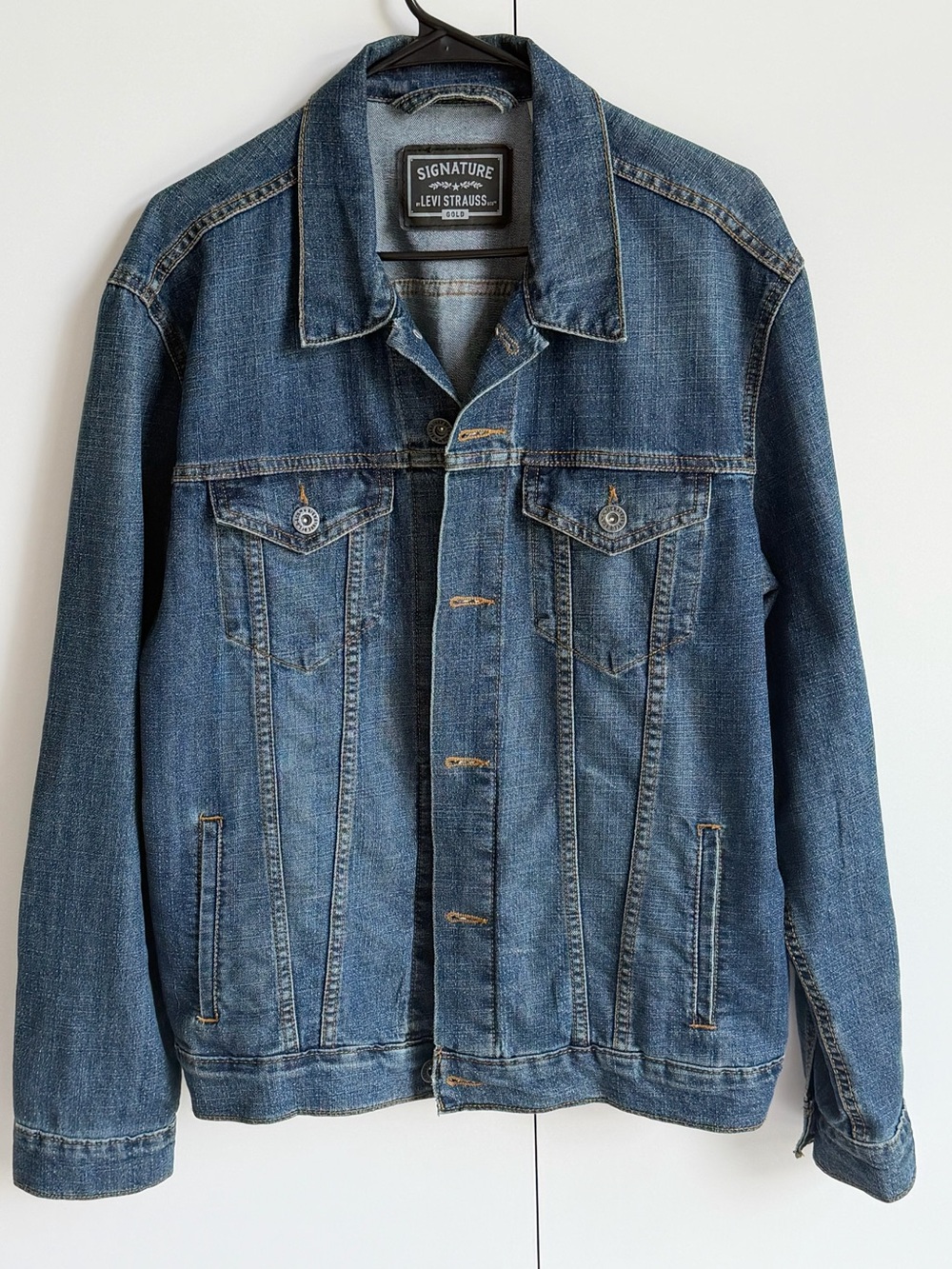 Levi Strauss Gold Label Denim Jacket Large Blue Classic Trucker Jean Jacket